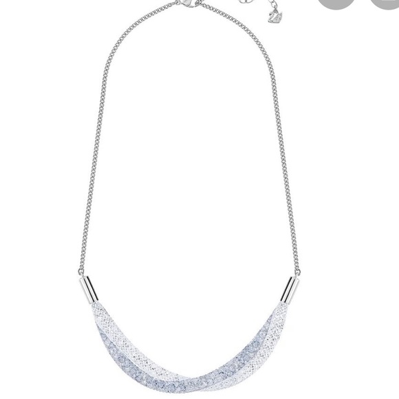 ✨ Swarovski Necklace - Picture 2 of 3